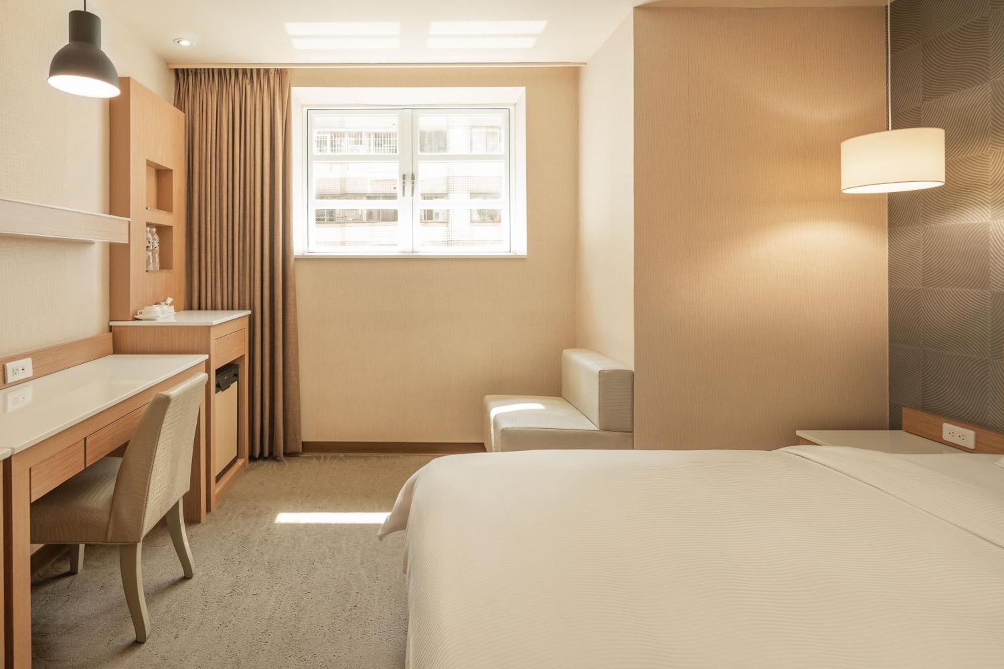 Kindness Hotel - Sandou II Kaohsiung Rum bild